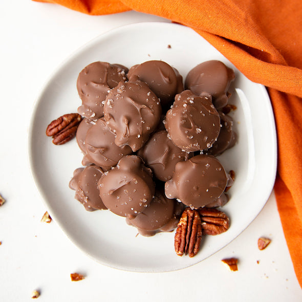 Milk Chocolate Sea Salt Caramel Pecan Clusters Tub